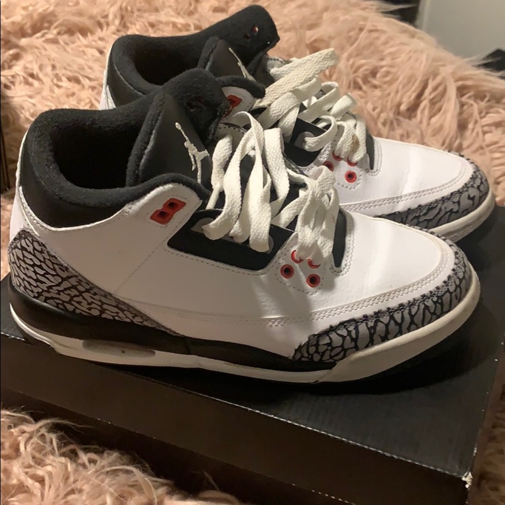 AIR JORDAN 3 RETRO BG